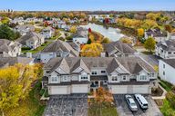 Blue Springs Dr-S0311-042.jpg