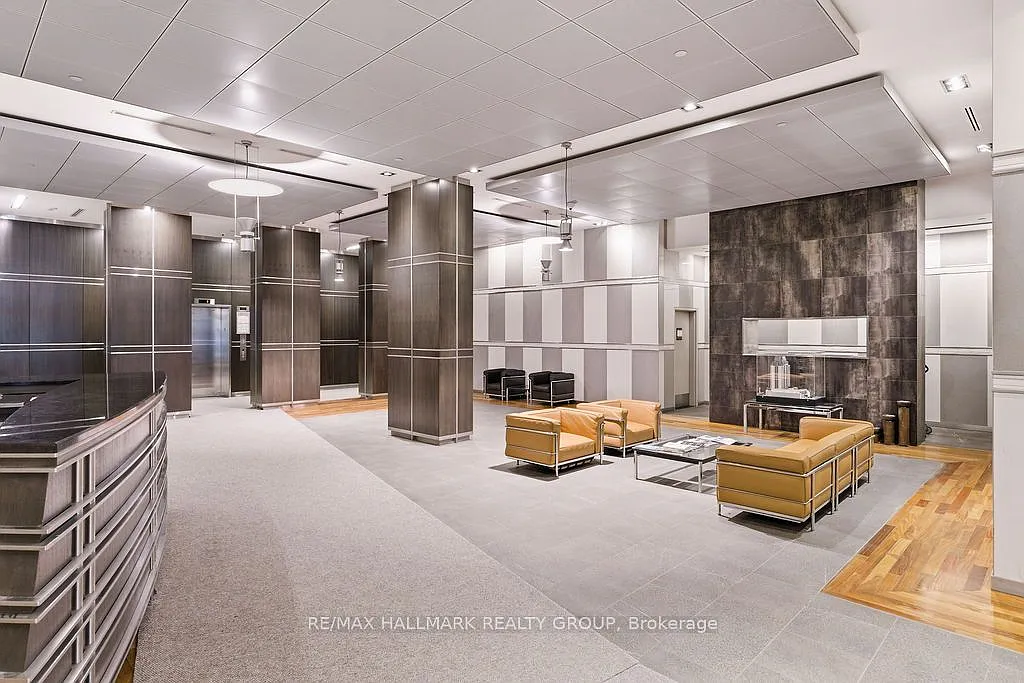 1 bed, $2,395 — Photo 4