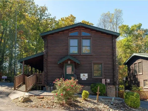 753 Glory Ridge Way, Gatlinburg, TN 37738