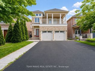 7 Village Lake Cres, Brampton, ON L6S 6K2