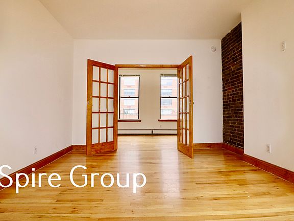 2nd image of 814 10th Ave APT 7d