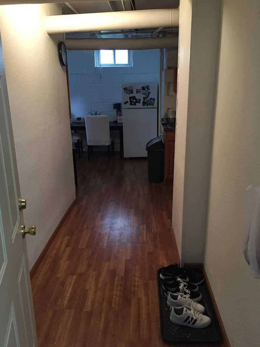 Building Photo - 304 E Davenport St #1