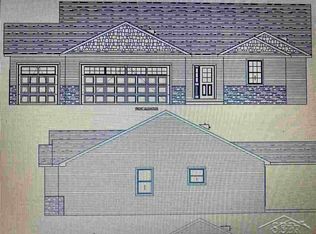 10204 Sarle Rd, Freeland, MI 48623