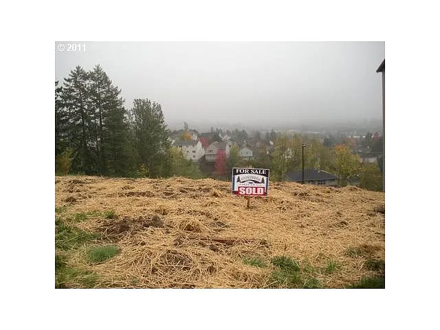 15298 SW Greenridge photo 1