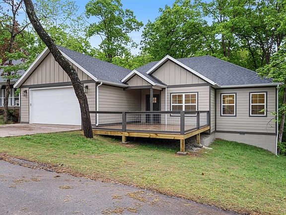 2nd image of 21 Burnham Dr