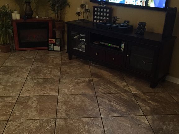 4th image of 17450 Hugh Ln