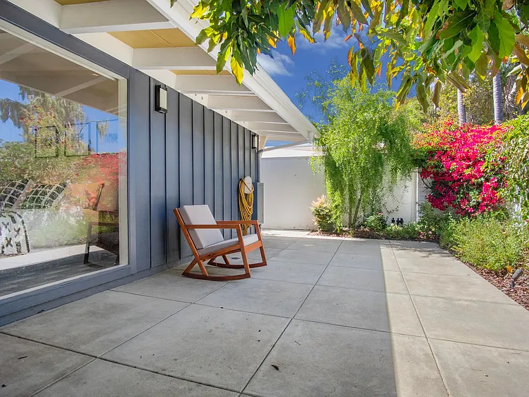 4144 Palos Verdes Dr S — Photo 41