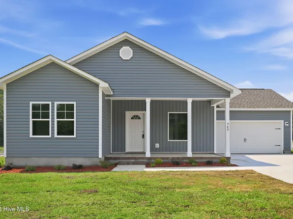 589 Batchelor Road, Richlands, NC 28574
