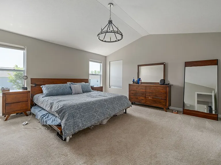 1033 Quarry Oak Dr — Photo 41