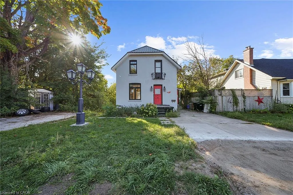 43 Perry St photo 1