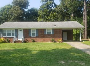 314 Pine Shoal Dr, Snow Hill, NC 28580
