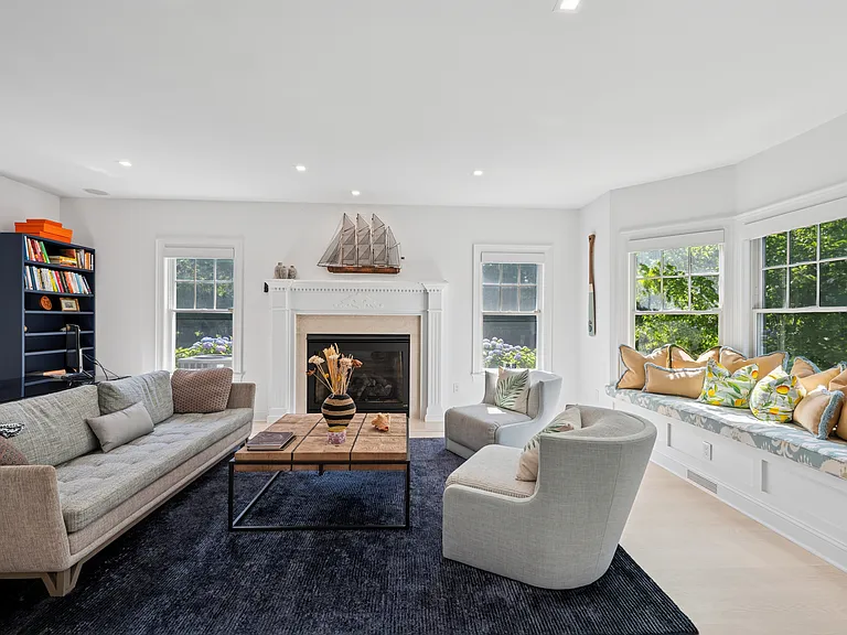 15 Parrish Pond Ln — Photo 10