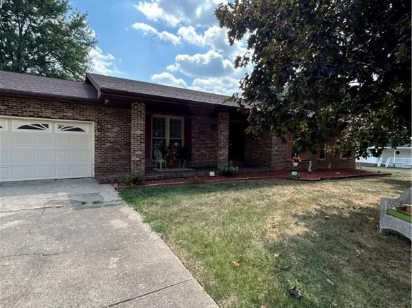 100 Teays Mdws, Scott Depot, WV 25560