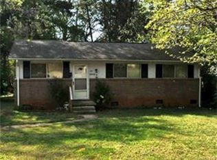 2607 Thornton Rd, Charlotte, NC 28208