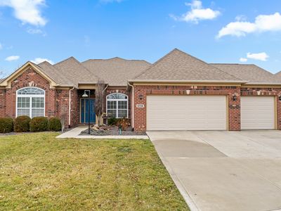 4734 Shady Ridge Row, Greenwood, IN, 46143