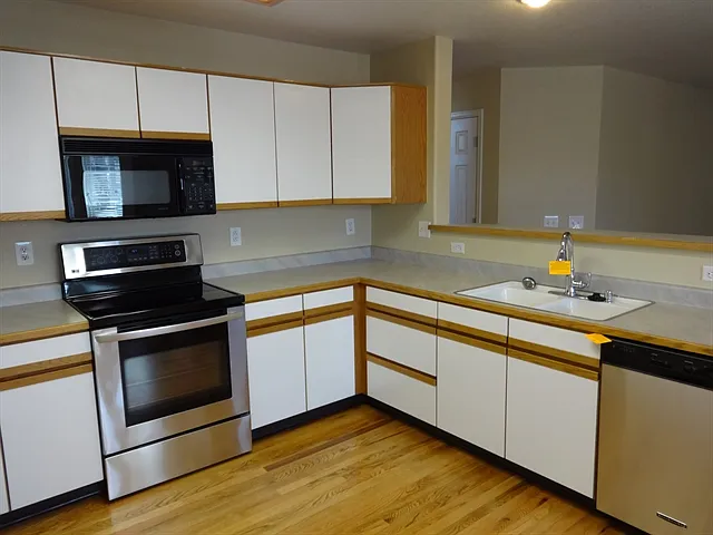 4057 S Kirk Ct — Photo 10