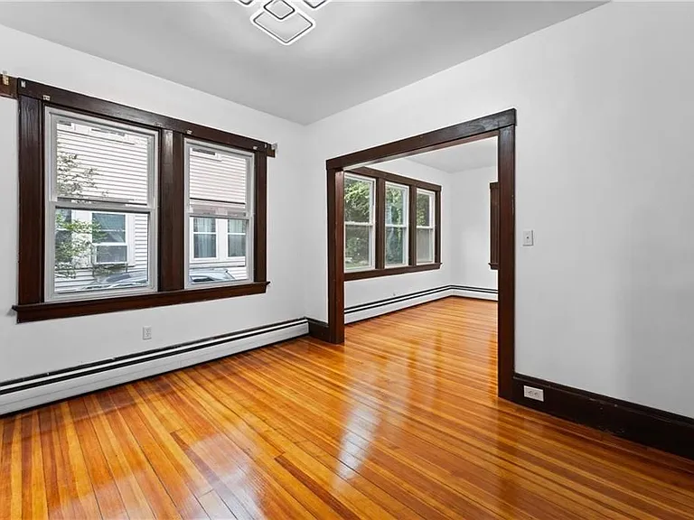335 Blackstone St — Photo 3
