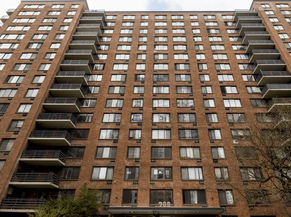 788 Columbus Avenue image 1 of 5