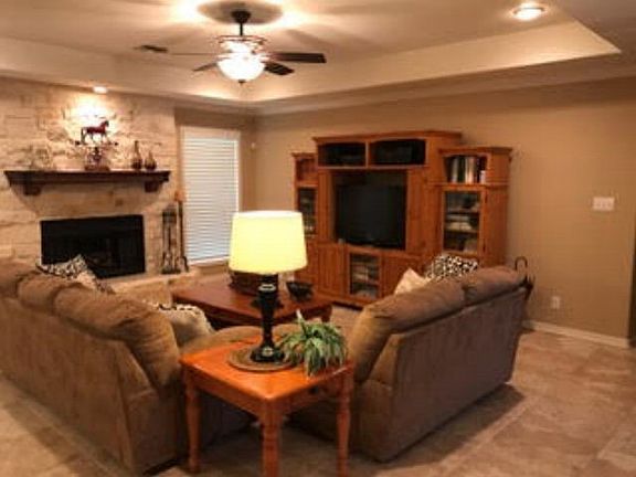 3rd image of 93 Riverwood Dr