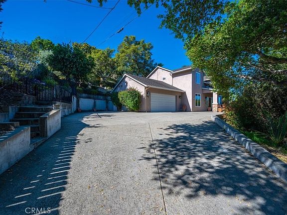 2nd image of 245 Robles Rd