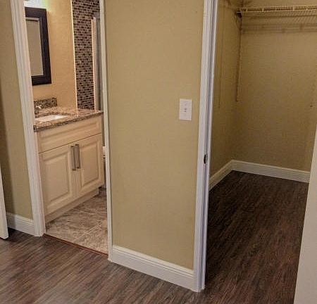 5th image of 3413 Avenue Villandry