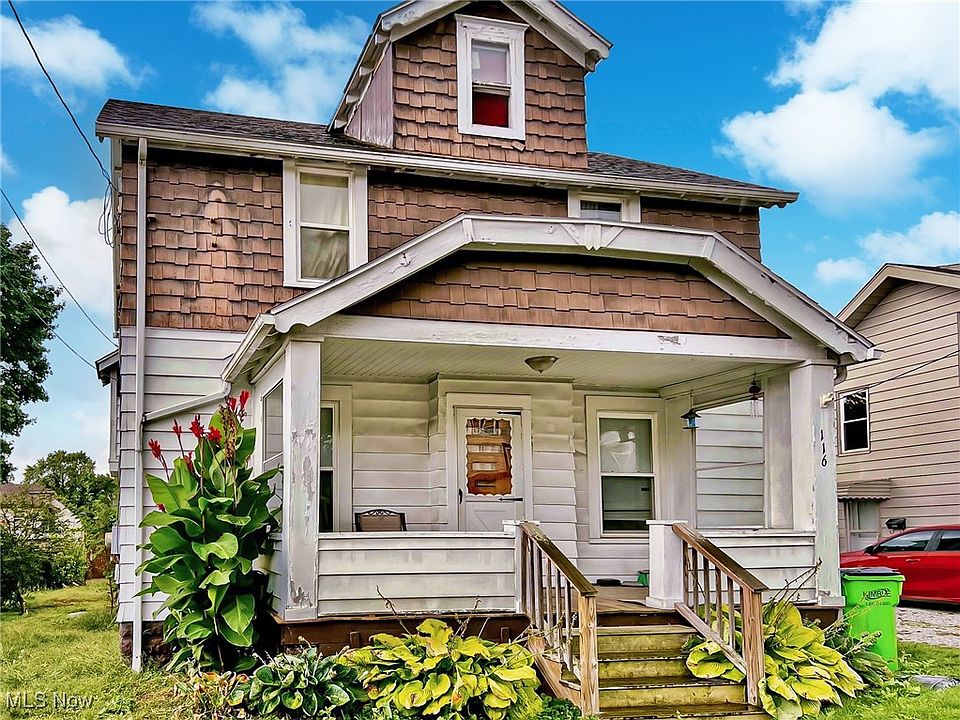 1st image of 116 Oakwood St