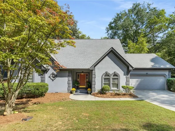 20 Woodview Dr, Cartersville, GA 30120