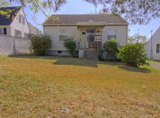 2000 Coker Ave, Knoxville, TN 37917
