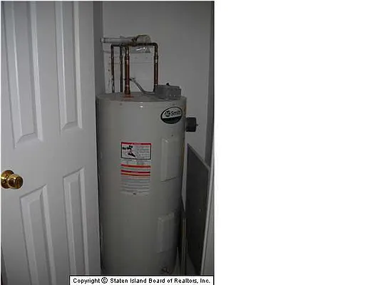 Sold by Neuhaus Realty, Inc. | media 26