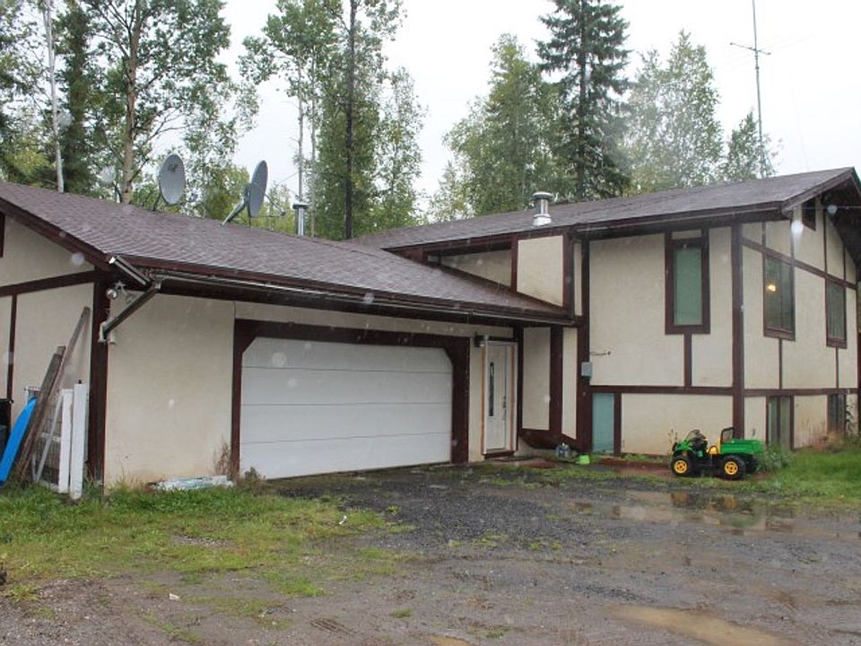1st image of 3766 Lyle Ave #B