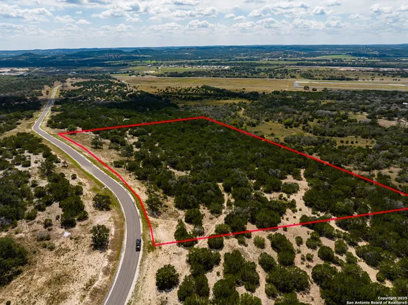 284 Dark Sky Path LOT 4, Kerrville, TX 78028