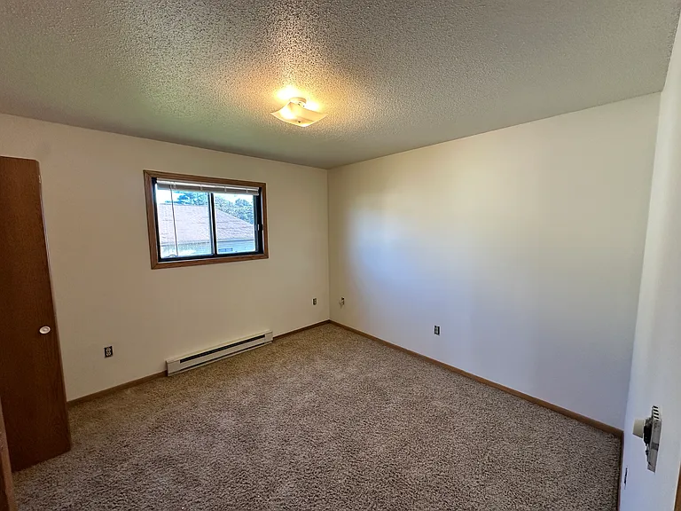 2813 Edgewood Dr #3 — Photo 4
