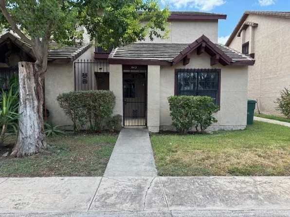 813 Northcreek Dr #813, Laredo, TX 78041