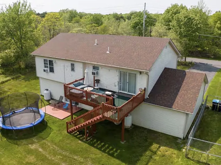 449 Clearview Dr — Photo 21