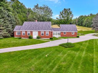 302 Pond Rd, Manchester, ME 04351