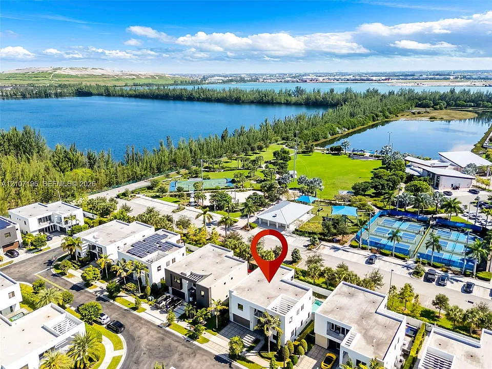 1515 Gallinule Dr
