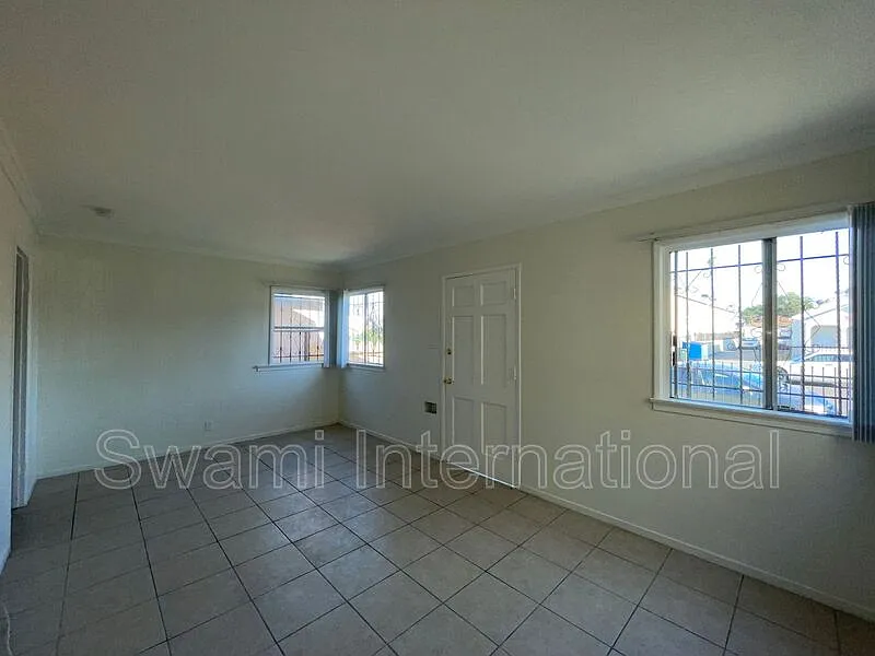 1 bed, 1.0 bath, 646 sqft, $1,595 — Photo 2