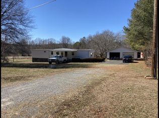 1931 Jones Rd, King, NC 27021