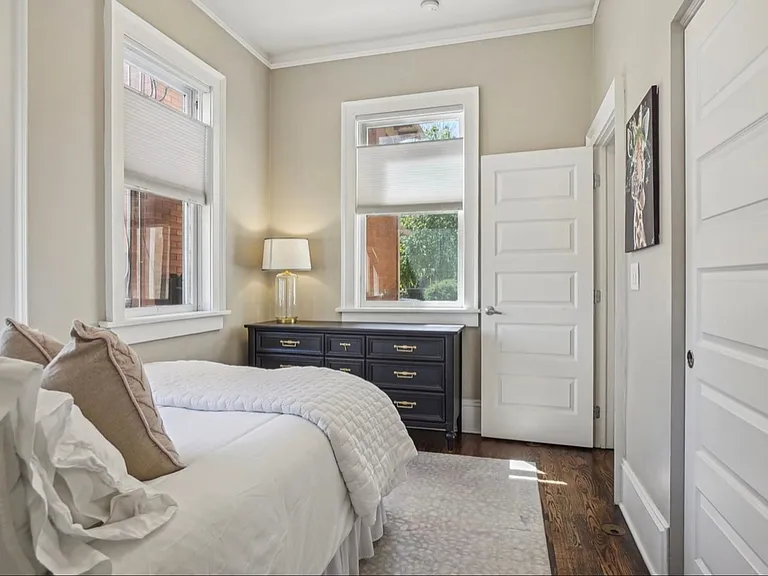1176 N Gaylord St #101 — Photo 26