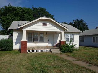 744 Marland Dr, Ponca City, OK 74601