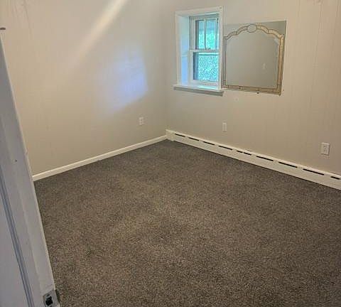 3rd image of 105-107 Atlantic St #B7