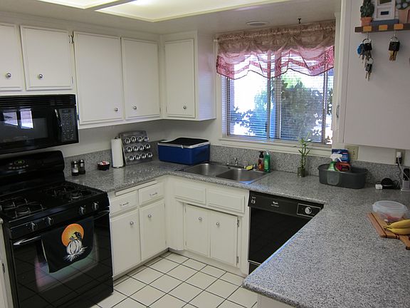 4th image of 7427 Bangor Ave
