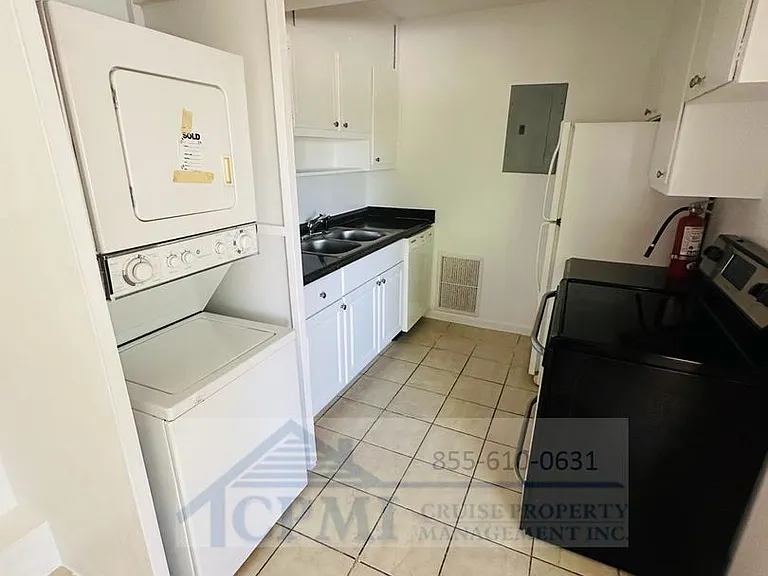 401 S Lakeside Dr Lake Worth, FL 33460 — Photo 13