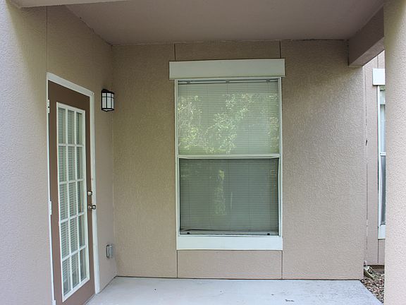 3rd image of 18122 Villa Creek Dr