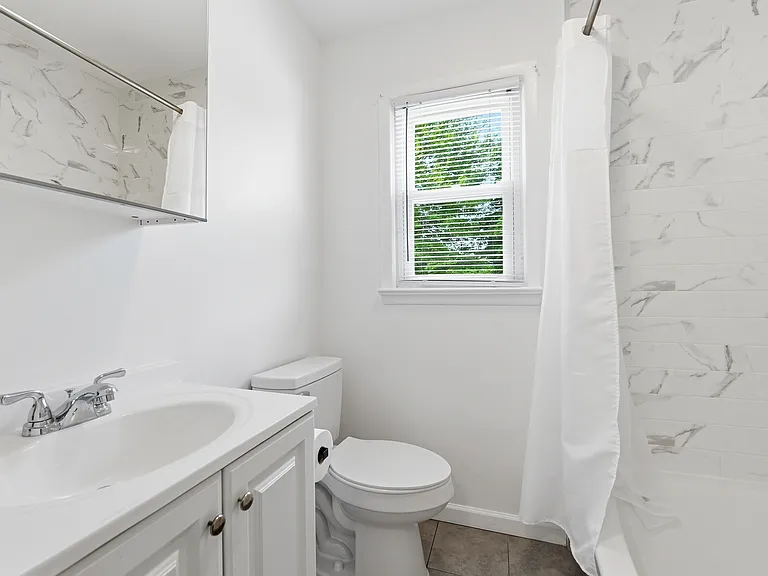 74 Barbara St #2 — Photo 15