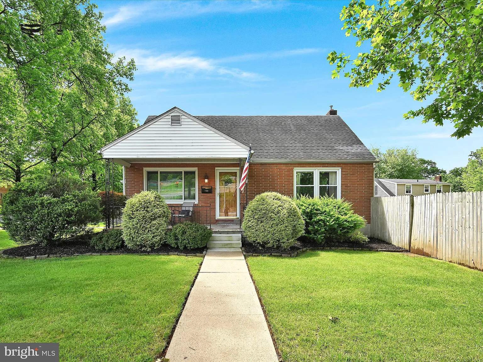 1702 Penn Ave photo 1