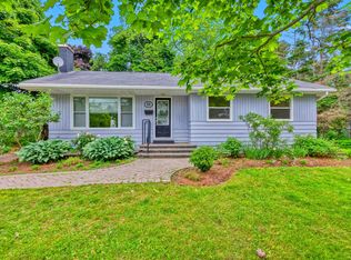 68 Mount Edward Rd, Charlottetown, PE C1A 5S5