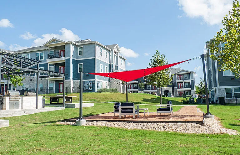 Parallax @ Georgetown Apartments — Photo 30