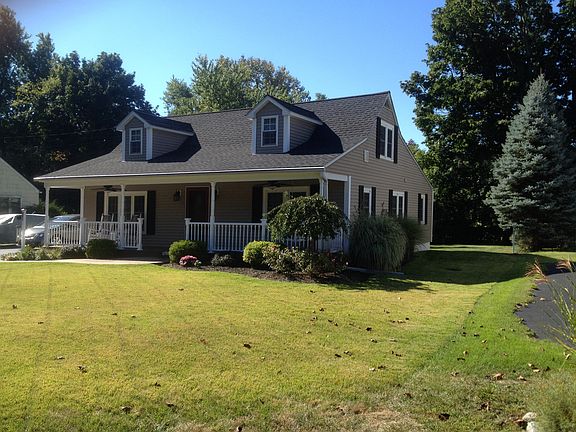 4th image of 21 Hilltop Dr