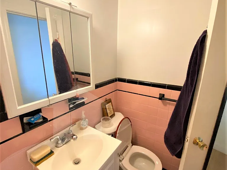 48 Kirkland St #3 — Photo 8